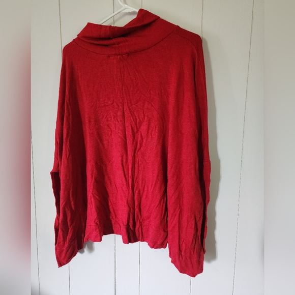 Haptics Women's 2X Sweater - Picture 3 of 3